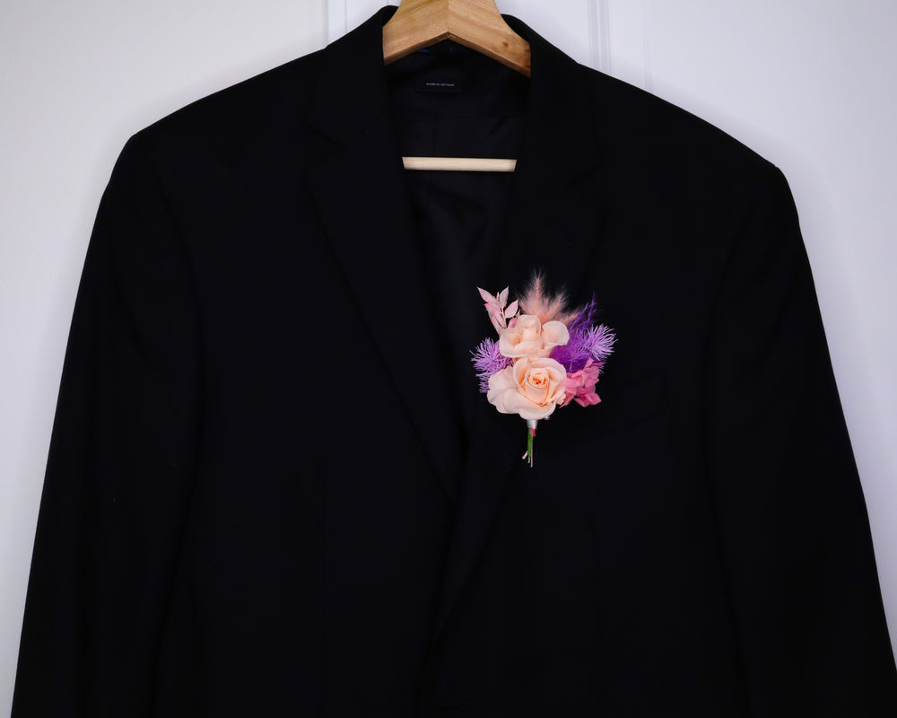 Peachy Lavender Pin On Boutonnière